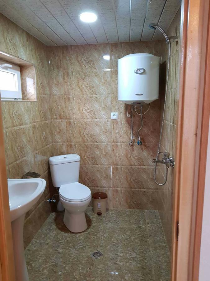 Guesthouse Guram Baba Mestia Esterno foto