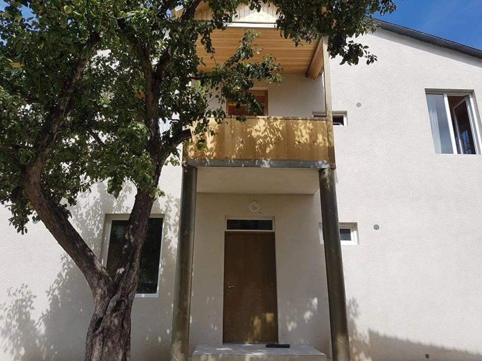 Guesthouse Guram Baba Mestia Esterno foto