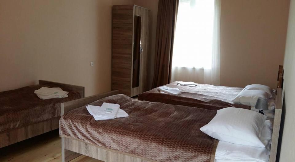Guesthouse Guram Baba Mestia Esterno foto